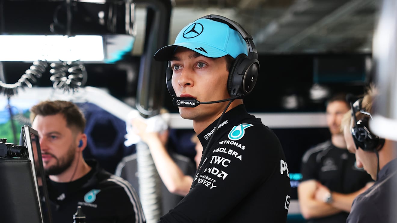 Russell keen to manage expectations after topping FP2 in Canada